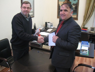 РИУ подписал договор о сотрудничестве с Исламским университетом им. Агзама (Таджикистан)
