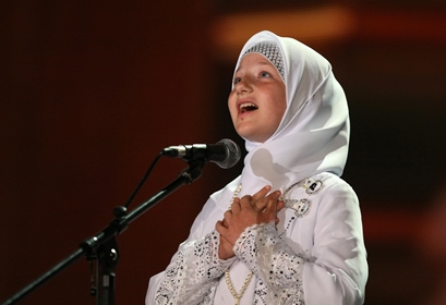 Дочери Кадырова спели про основы ислама