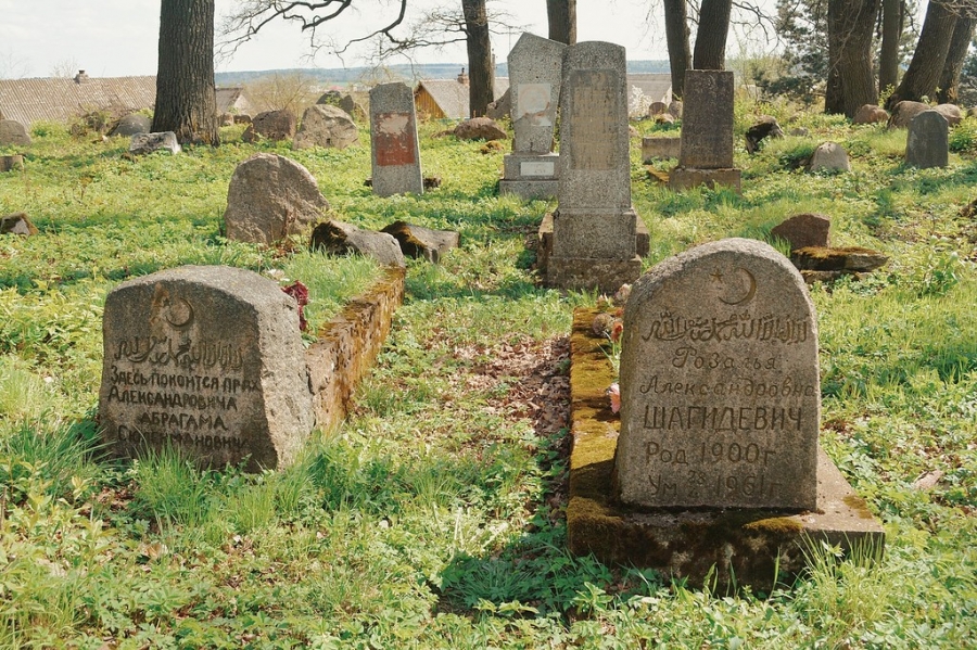 Мусульмане Тобольска: татарские кладбища превращены в свалки