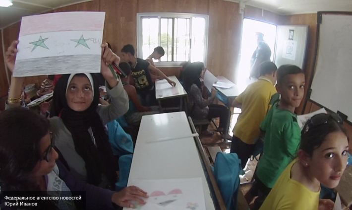 Учителя в Сирии: мы будем продолжать учить несмотря на войну