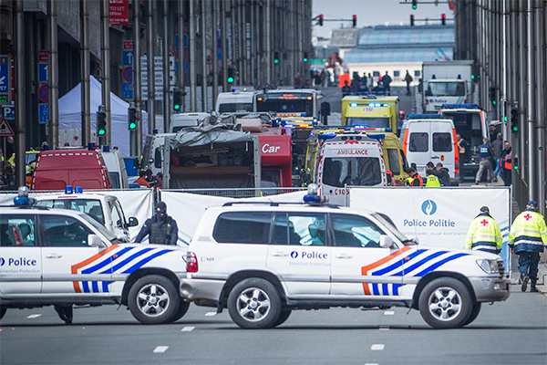 Таксист, подвозивший террористов в Брюсселе, помог полиции найти третью бомбу