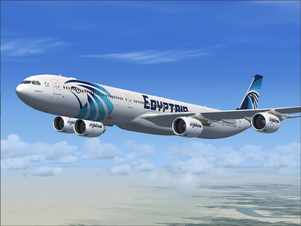 Неизвестные взяли в заложники 81 человека на борту самолета авиакомпании EgyptAir