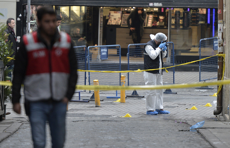 В Стамбуле произошел взрыв у автобусной остановки, есть пострадавшие