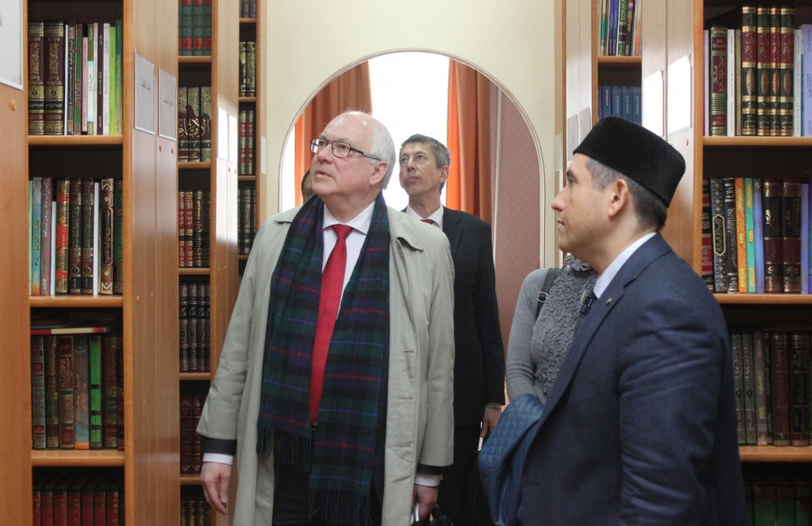 Советник по делам религий Франции посетил Российский исламский университет