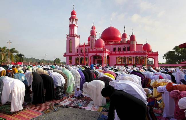 Розовая мечеть на Филиппинах