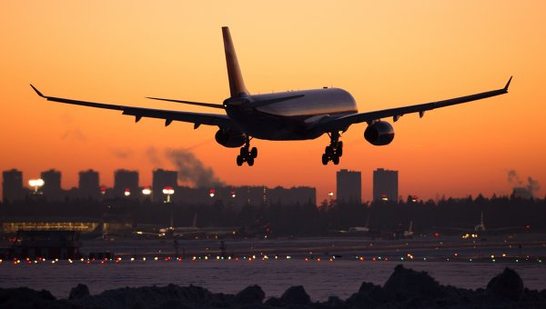 В США мусульманина высадили из самолета из-за тревоги стюардессы
