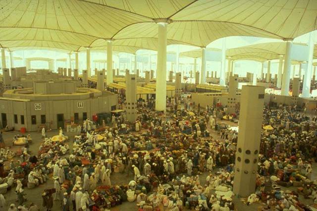 Внутри терминала Хаджа