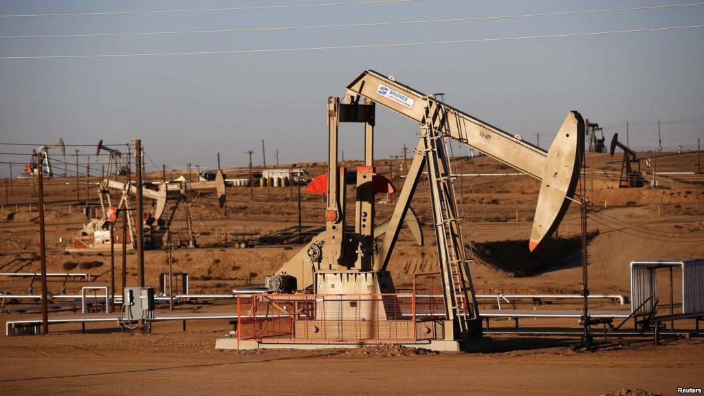 Саудовская Аравия пообещала не наращивать добычу нефти