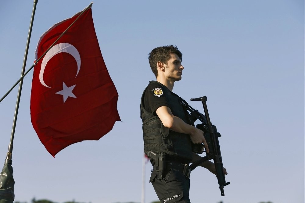 Совет нацбезопасности Турции предлагает продлить режим ЧП