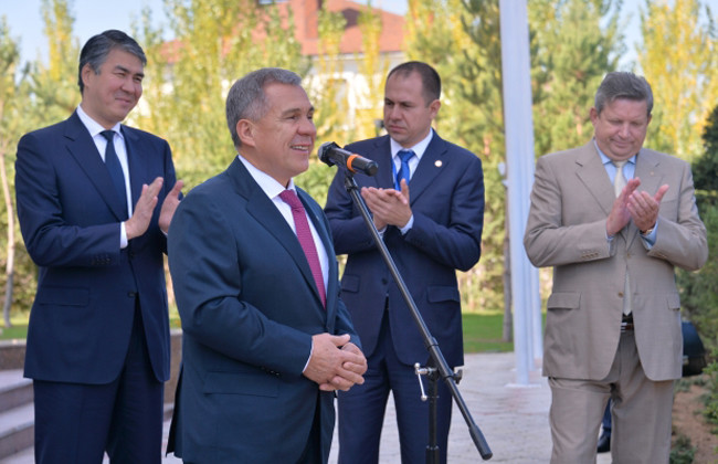 Рустам Минниханов принял участие в церемонии открытия  Полпредства РТ
