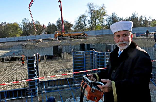 В Крыму заложили фундамент Соборной мечети