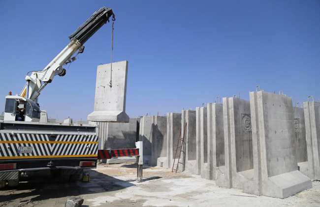 Турция возводит четырёхметровую стену на границе с Сирией