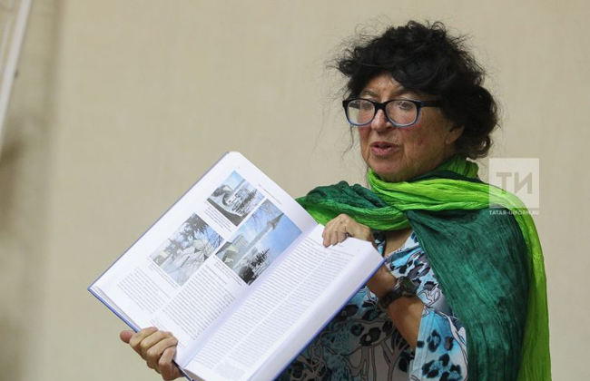 В Татарстане презентовали книгу о мечетях мира