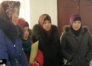 Студенткам казахстанского вуза запретили носить хиджабы