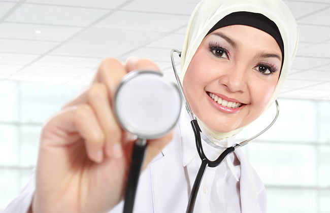 Саудийкам разрешат работать в сфере медицины