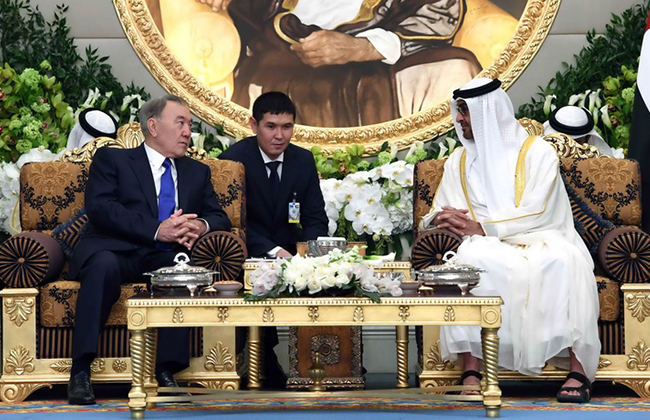 Назарбаев провел встречу с наследным принцем Абу-Даби