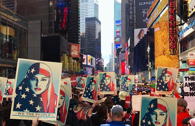 В Нью-Йорке прошел марш в поддержку мусульман