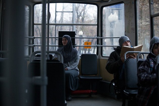 Мусульманка в общественном транспорте