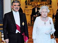 Британская королева устроила халяль-банкет