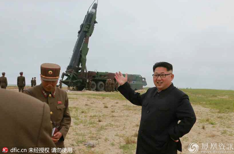 КНДР заявила о готовности проводить еженедельные ракетные испытания