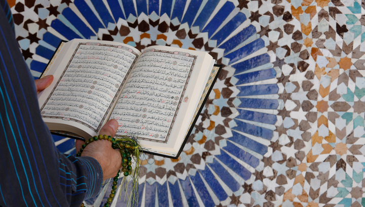 В мечети Бахчисарая порвали несколько Коранов