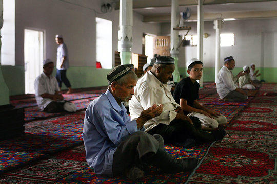 В Узбекистане более 4 тысяч мусульман исключены из «черного списка»