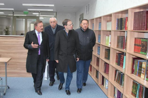 Болгарскую исламскую академию посетил министр культуры РФ