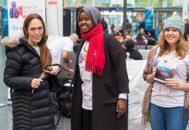 Мусульмане Великобритании помогут бездомным зимней одеждой
