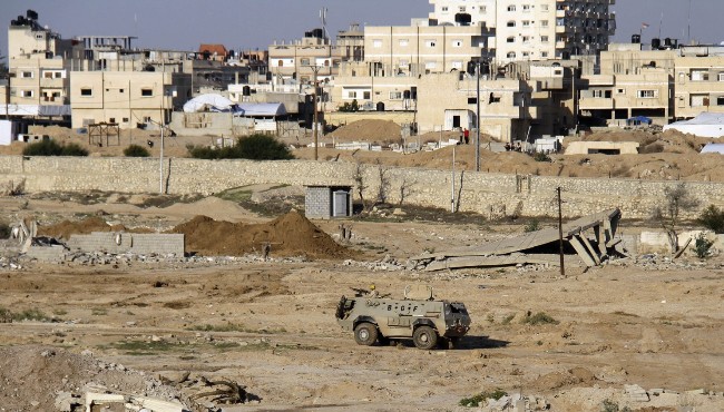 Террористы, связанные с ИГ, убили 10 человек на Синайском полуострове