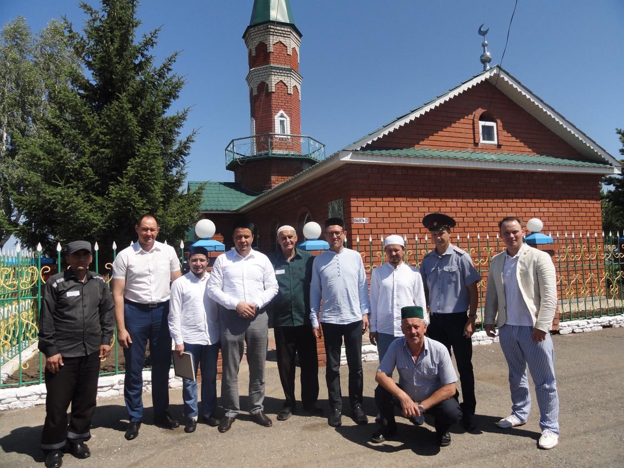 Руководство фонда “Ярдэм” и члены ОНК РТ посетили ФКУ ИК №8
