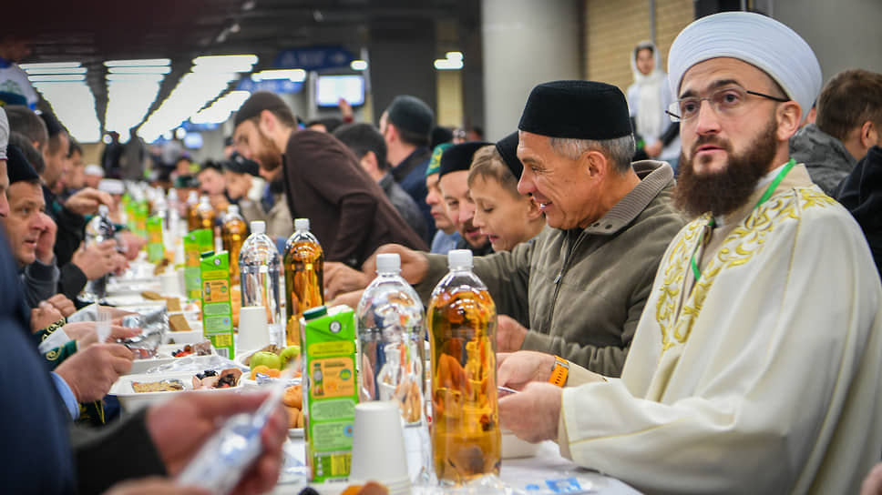 В Казани состоится 10 республиканский ифтар