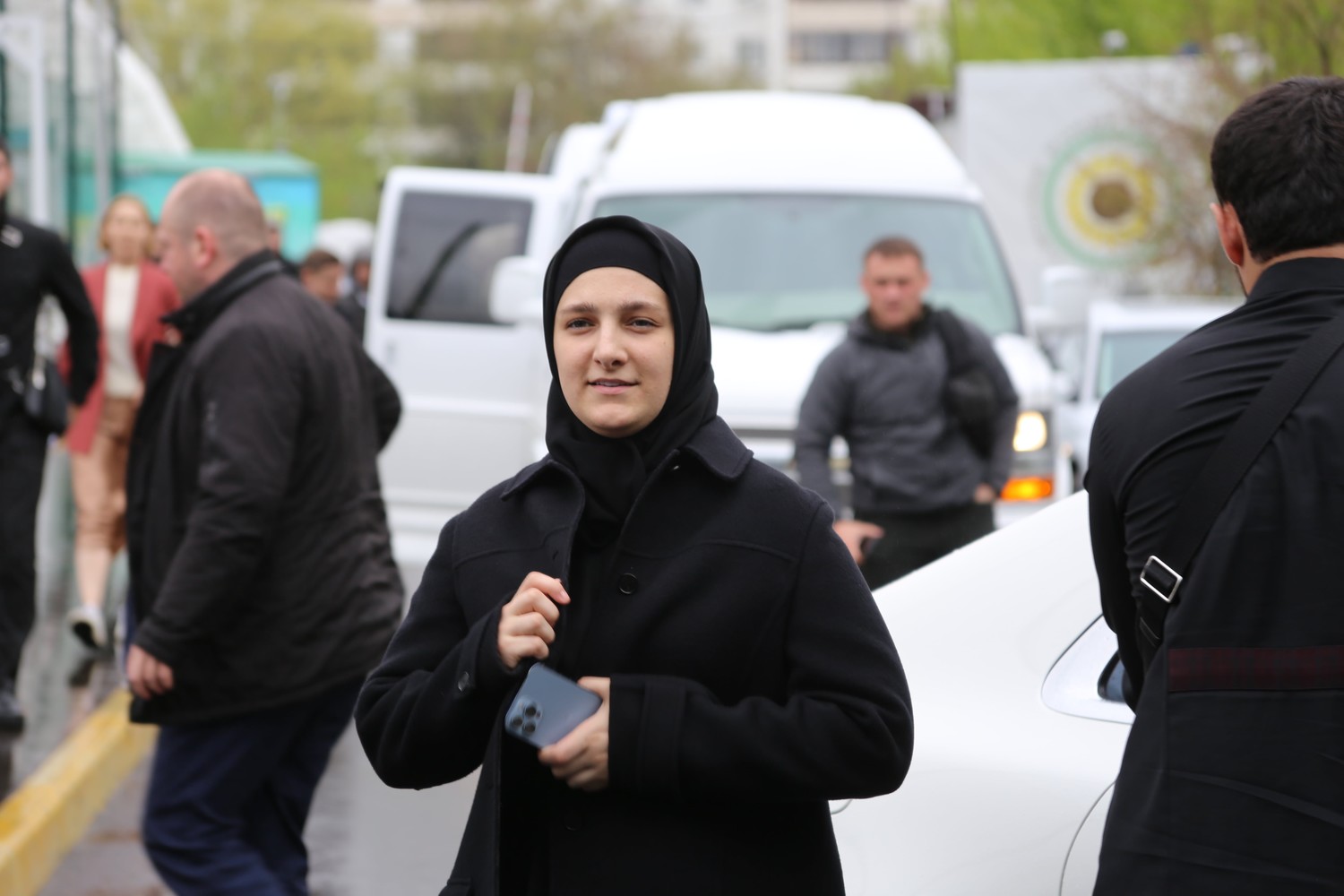 Айшат Кадырова посетила фонд «Ярдам-Помощь»