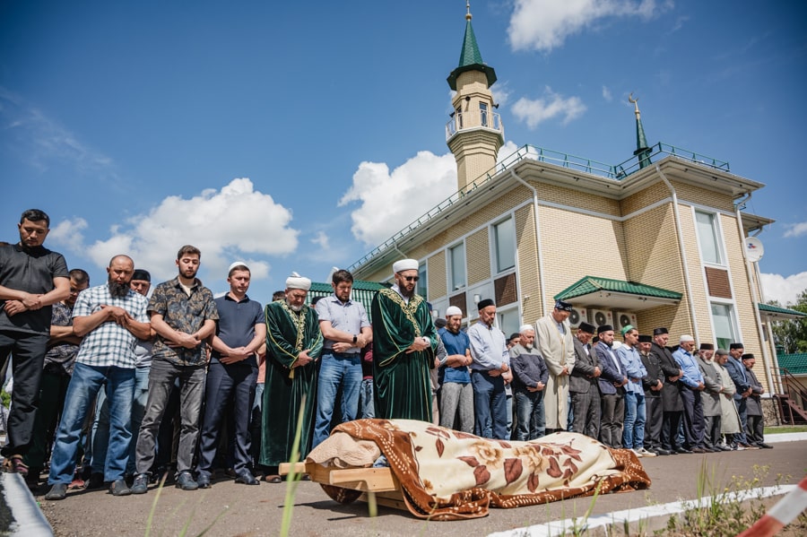 Мусульмане Татарстана простились с имам-мухтасибом Лаишевского района