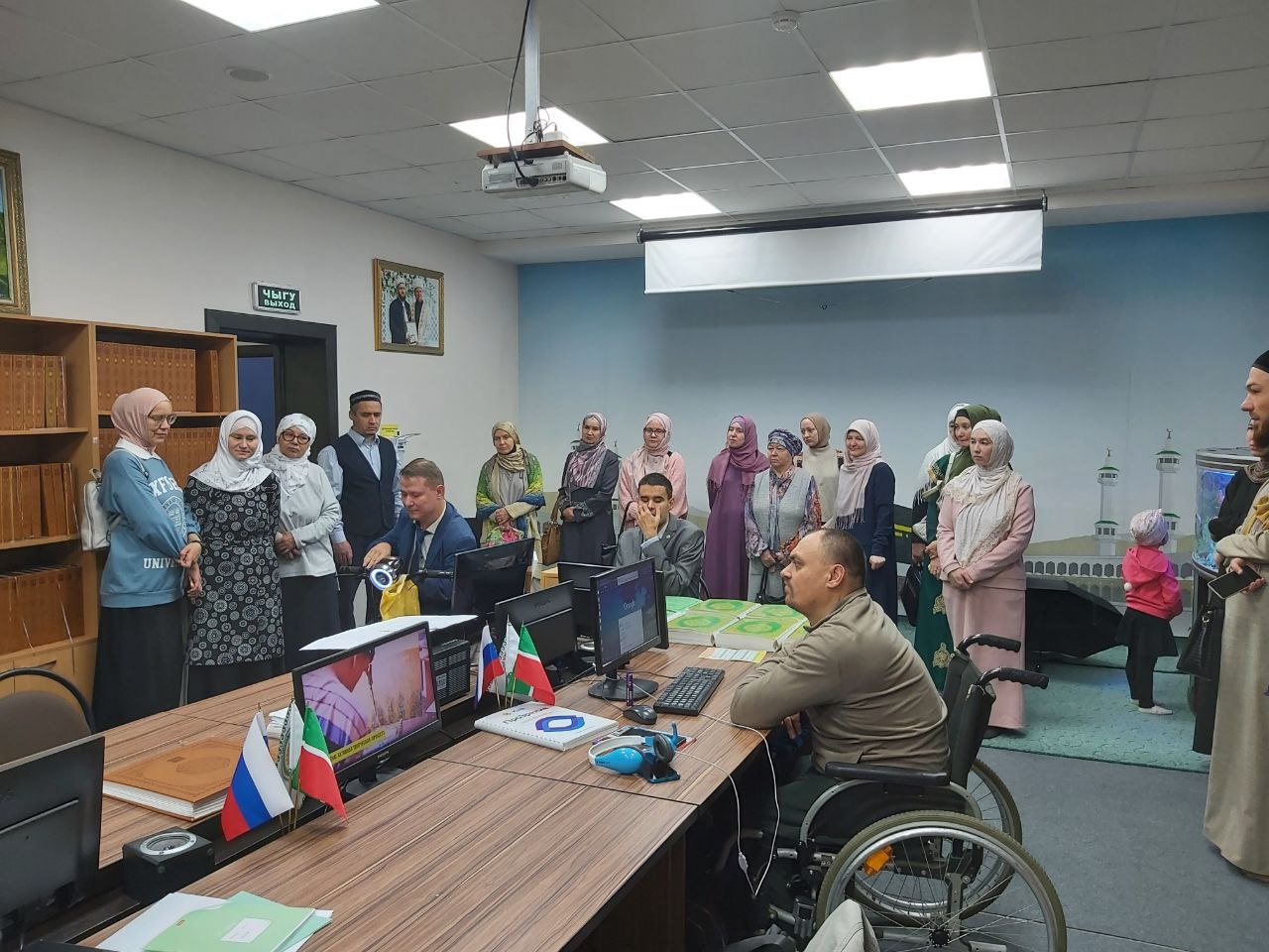 Преподавательский состав школы «Усмания» посетил комплекс ОБФ «Ярдам –Помощь»