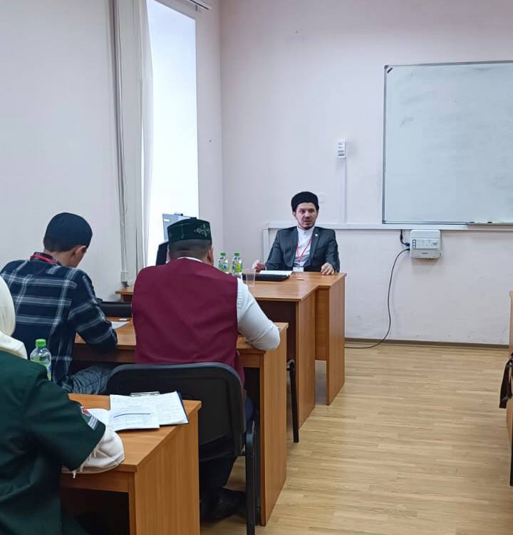 Президент фонда «Ярдам-Помощь» Ильгам Исмагилов принял участие в Всероссийской студенческой конференции