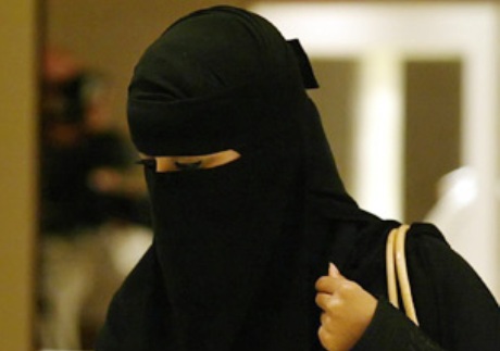 Мусульманкам Бельгии запретили носить никаб