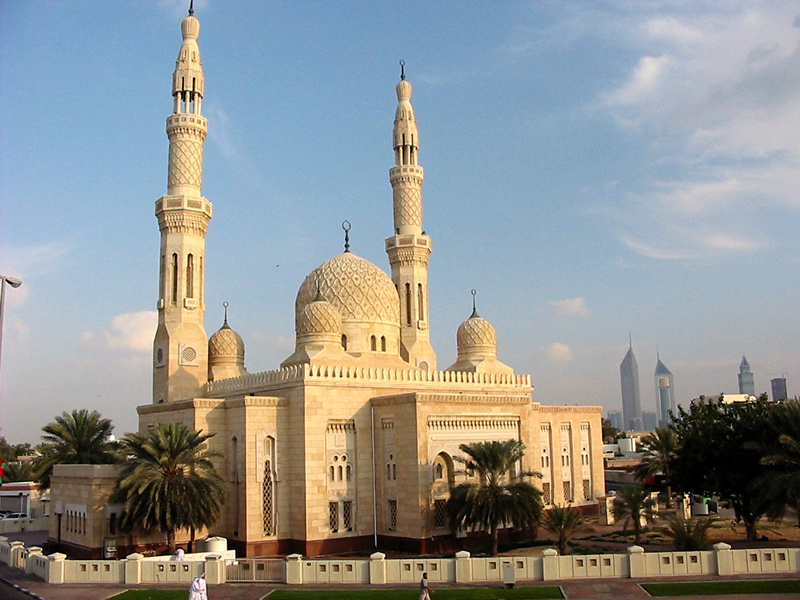 Управление по делам ислама и благотворительности Дубая проверяют громкоговорители мечетей