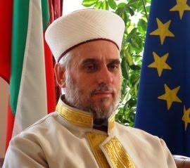 Лидер мусульманской общины Болгарии признан законным верховным муфтием