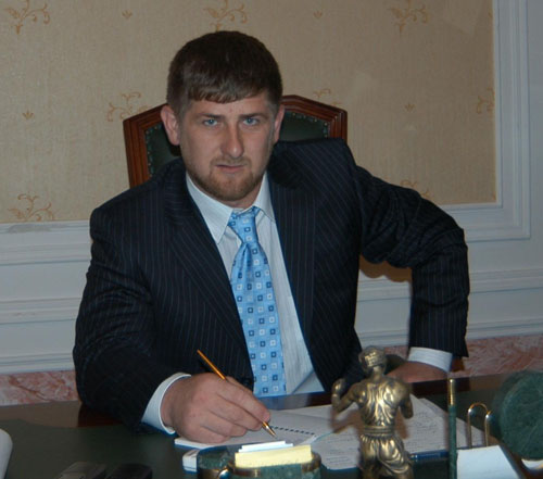 В Чечне по поручению Рамзана Кадырова проводится программа по восстановлению распавшихся семей