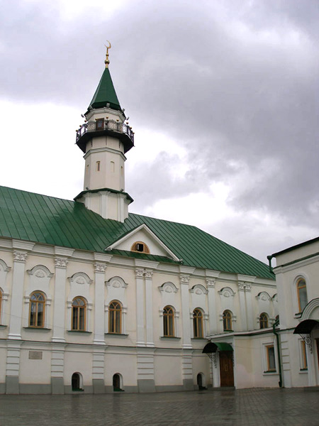 Ураза-байрам и День принятия ислама могут стать выходными в Татарстане