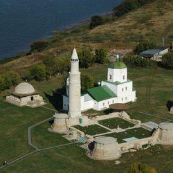 Клад серебряных украшений найден в Болгаре