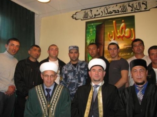 Одной молельной комнатой в колонии стало больше