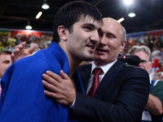 Казанский полицейский принёс России третье золото