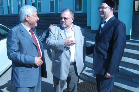 РИУ посетил Владимир Зорин