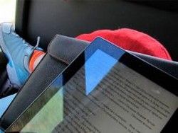 Ученые: планшеты вызывают бессонницу