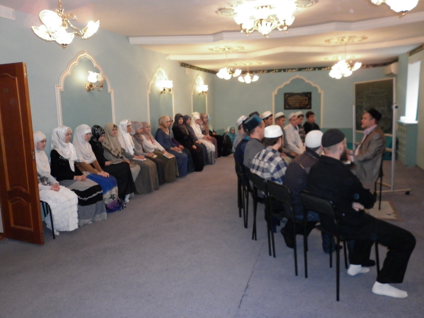 В медресе Фанис прошел открытый урок