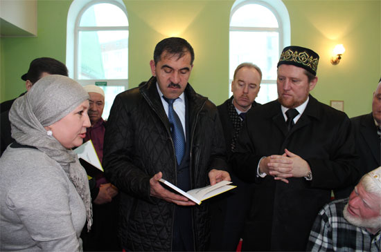Глава Ингушетии посетил мечеть «Сулейман» (фото)