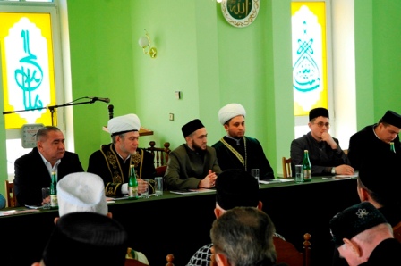 Камиль хазрат Самигуллин посещает мухтасибаты