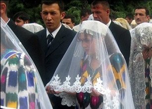 Создано первое в Таджикистане брачное агентство
