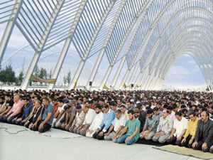 В Афинах Ураза Байрам пройдет на олимпийском стадионе